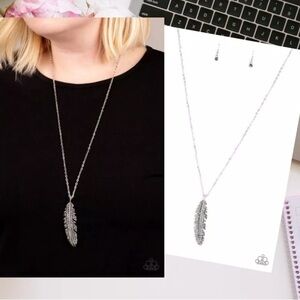 Paparazzi Silver Feather Pendant Necklace